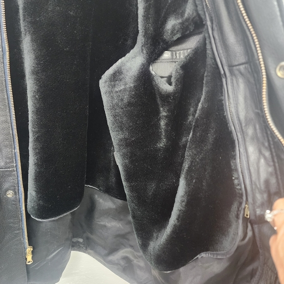 Max USA Womens Y2K Black Faux Fur Lined Genuine Leather Full Length Jacket Sz M‎ - Picture 14 of 15